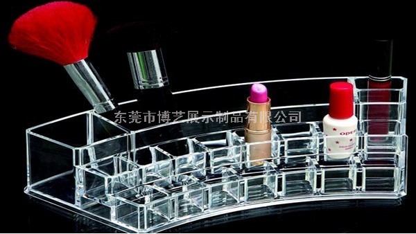 博藝的亞克力化妝品展示架如何讓其發(fā)揮應(yīng)有的價值？